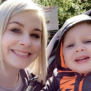 Meet your Posher, Delanie